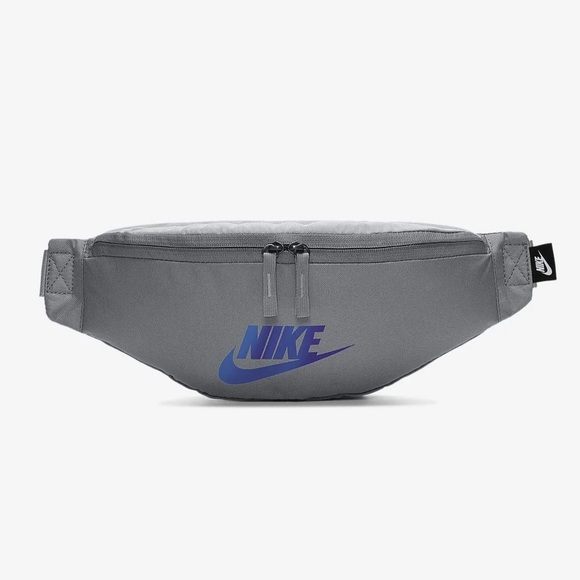 NIKE Hip Pack Fanny Pack Bag NWT Belt Backpack